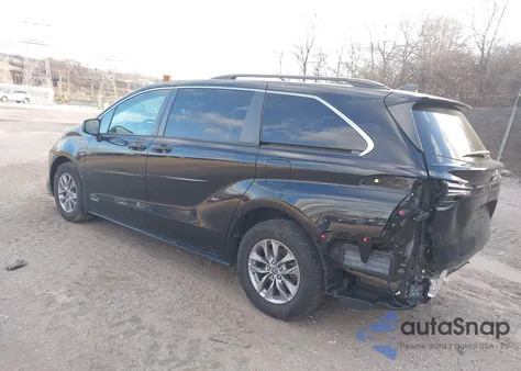 2021 Toyota Sienna Le from USA, damaged, VIN 5TDKRKEC5MS063823